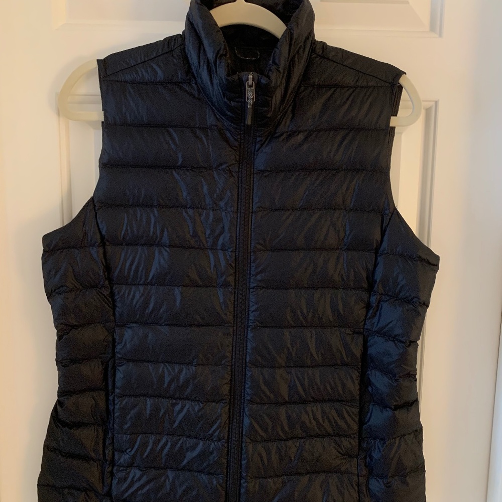 REI Co-Op Women's Puffer Vest